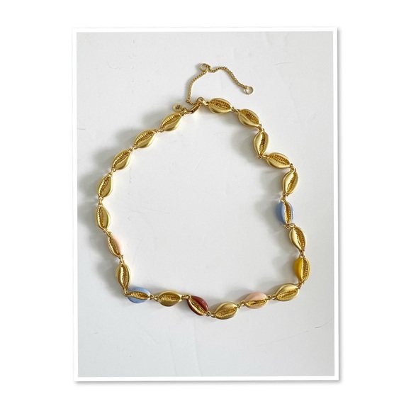 Madewell Enameled Cowrie Shell Necklace - Picture 2 of 6